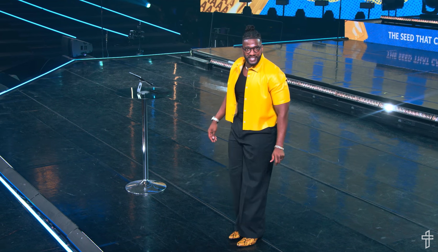 Michael Todd gets backlash for wearing ‘feminine’ attire