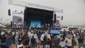 Over 7,750 baptized in largest single-day baptism in US history