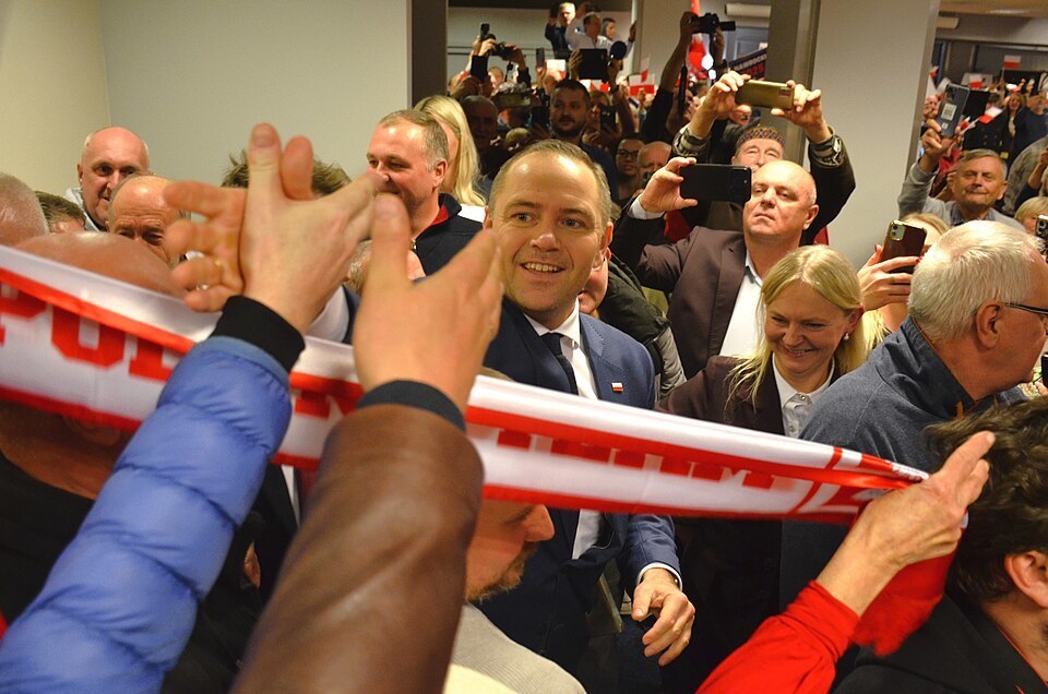 Christian conservative candidate wins Polish election