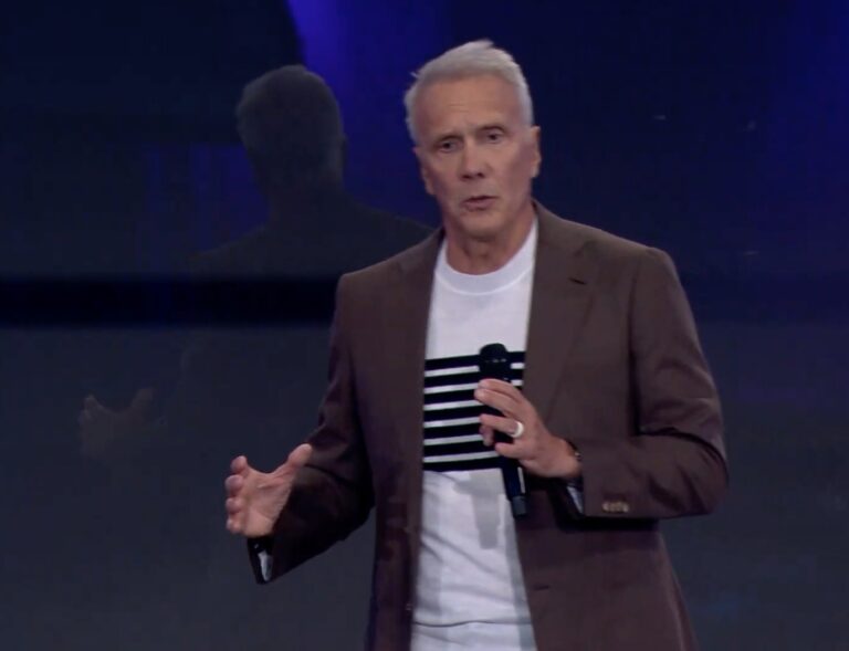 Megachurch Pastor Ed Young: Half-hour sermons are 'way too long'