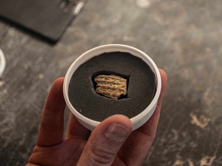 Pottery linked to Hezekiah's war with Assyria found in Jerusalem