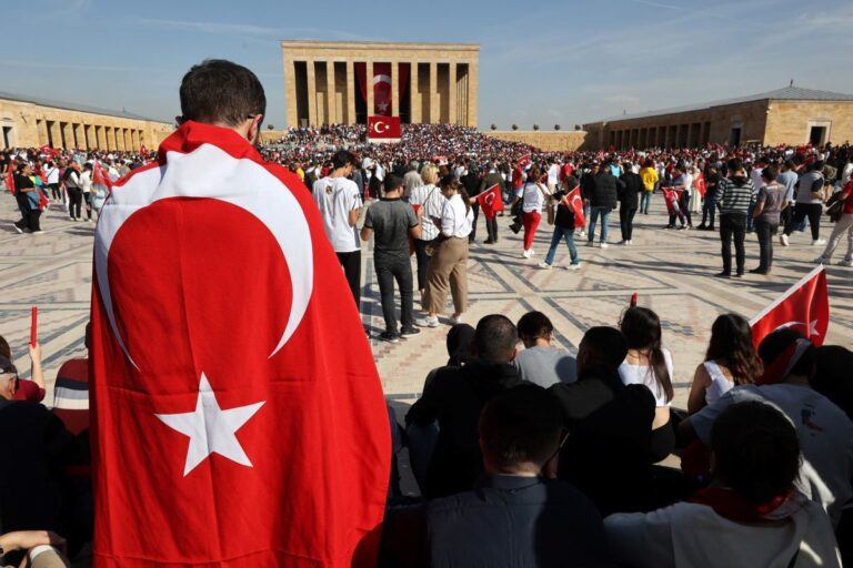 Turkey labels Christians national security threat to deport them