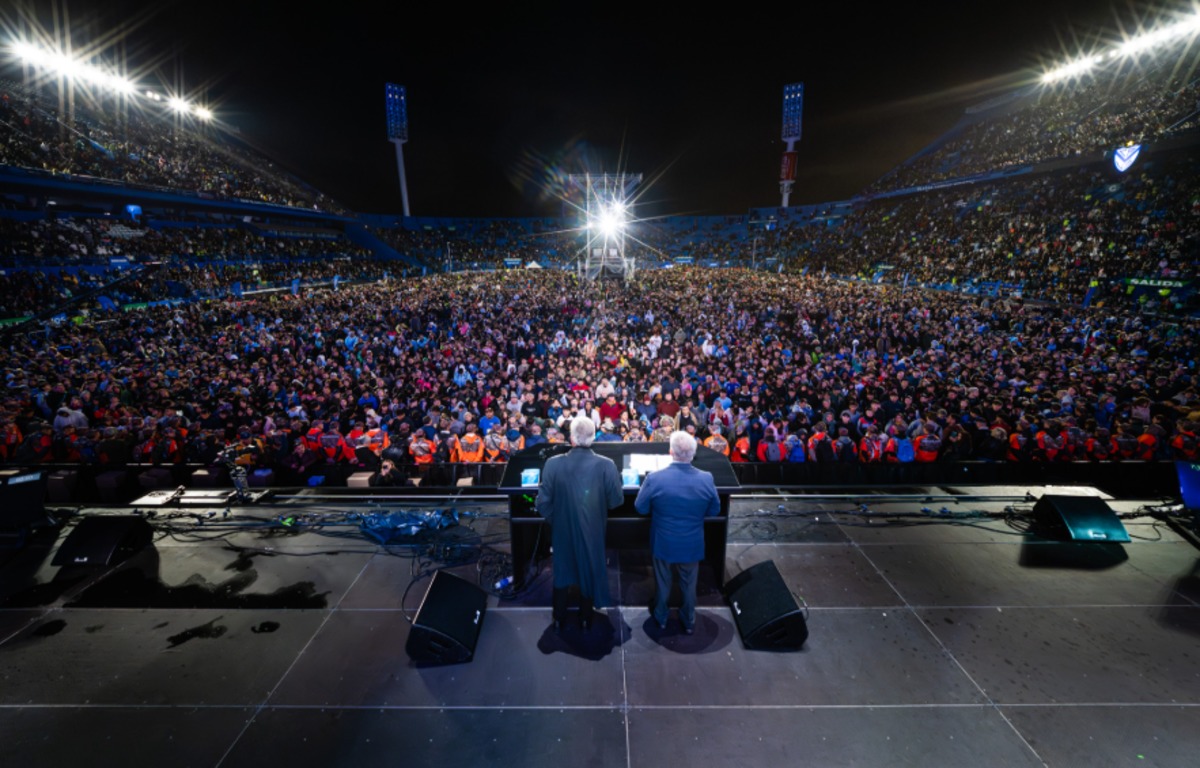'A miracle from Heaven': 75K Argentinians hear the Gospel