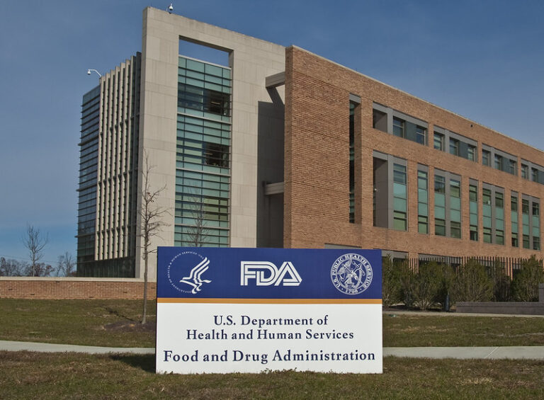 175 lawmakers urge FDA to halt mail-order abortion drugs