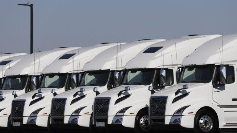 Thousands of U.S. trucking schools could lose accreditation : NPR