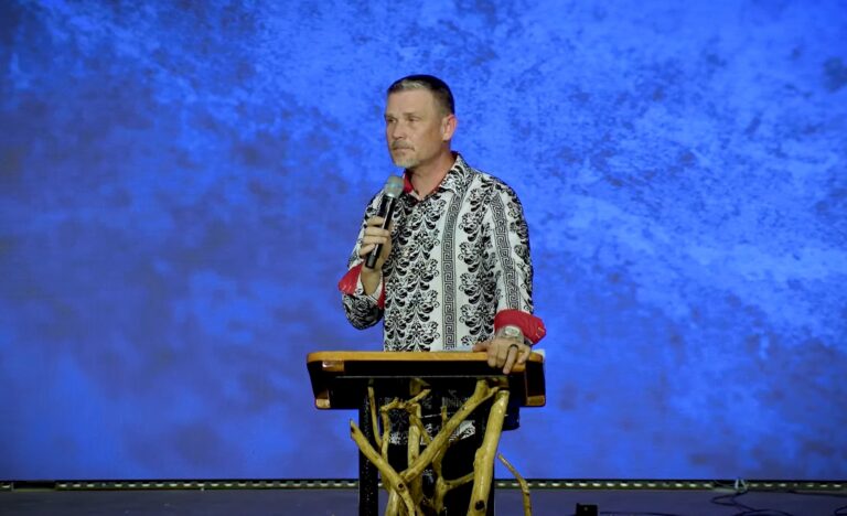 Greg Locke threatens lawsuit after former pastors' allegations