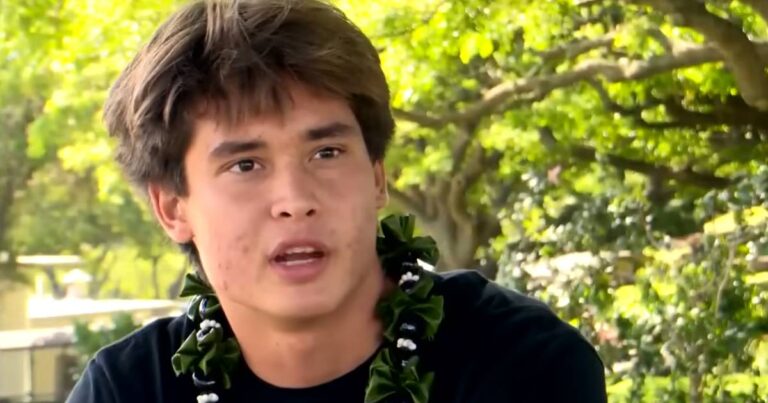 Teen Rescues Drowning Man in Dramatic Jet Ski Heroics in Hawaii.jpg
