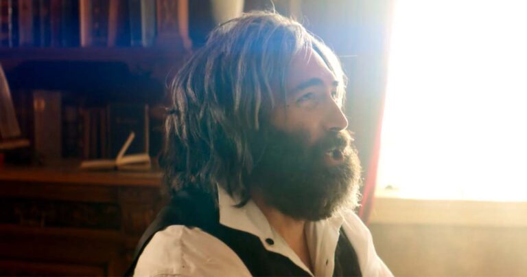 The Inspiring Story Behind Longfellow's Christmas Hymn of Hope.jpg