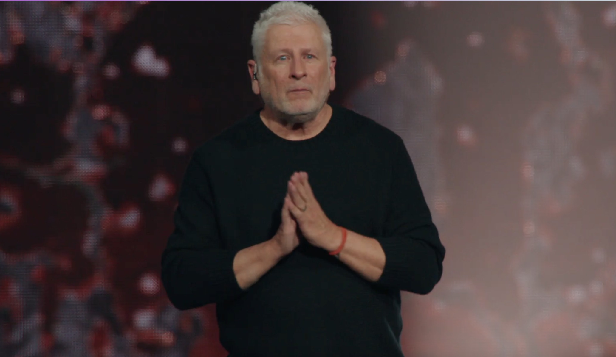 Louie Giglio calls Passion 2026 students to lifelong devotion