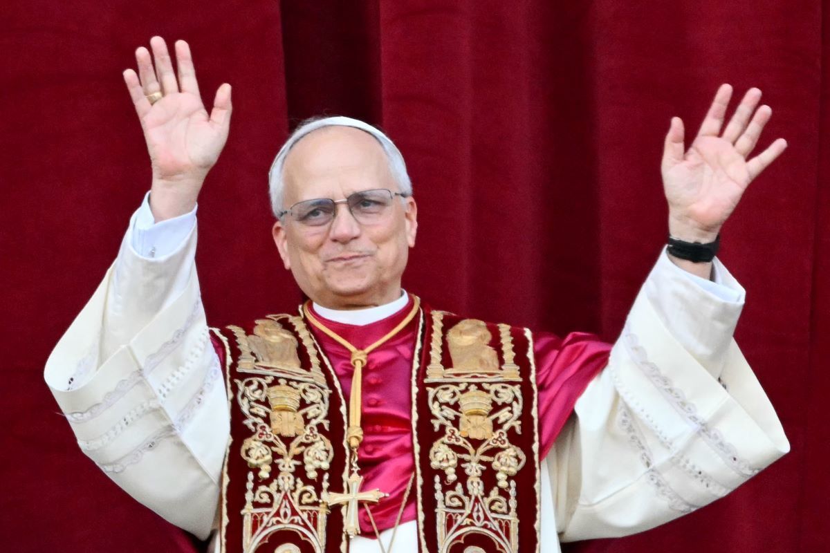 Pope Leo XIV warns against unchecked use of AI, chatbots