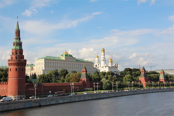 Lone Anglican church in Moscow suspends worship services