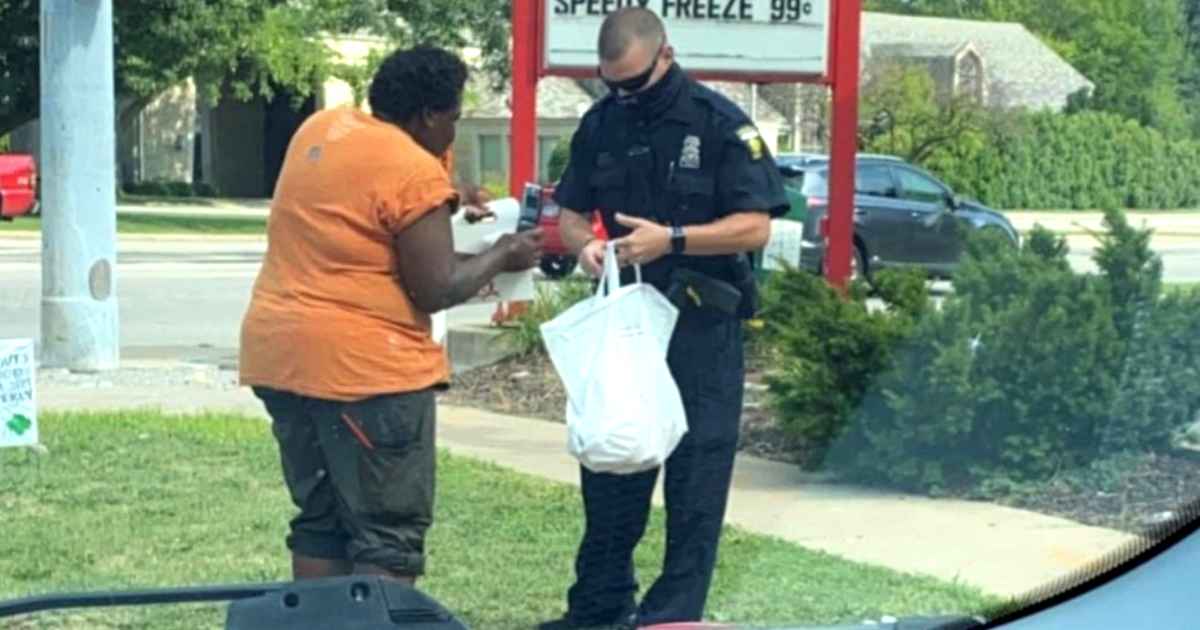 Toledo Officer's Lunch Gesture of Kindness Touches Hearts Online.jpeg