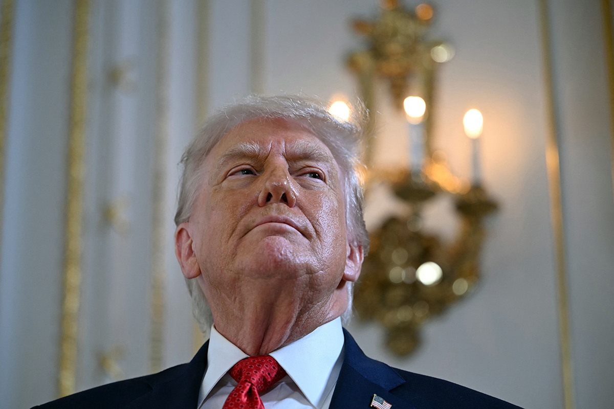 Trump's week in review: Healthcare plan, autoworker confrontation
