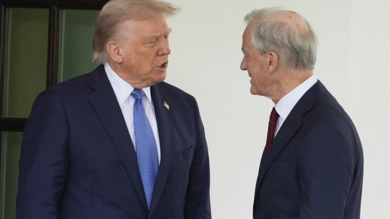 Trump says he’s pursuing Greenland after perceived Nobel Peace Prize snub : NPR