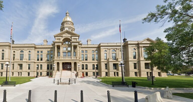 Wyoming Supreme Court strikes down abortion bans