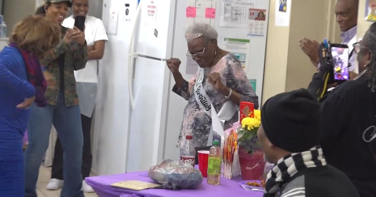 101-Year-Old Lela McSpadden Celebrates With Spontaneous Dance Party.jpg