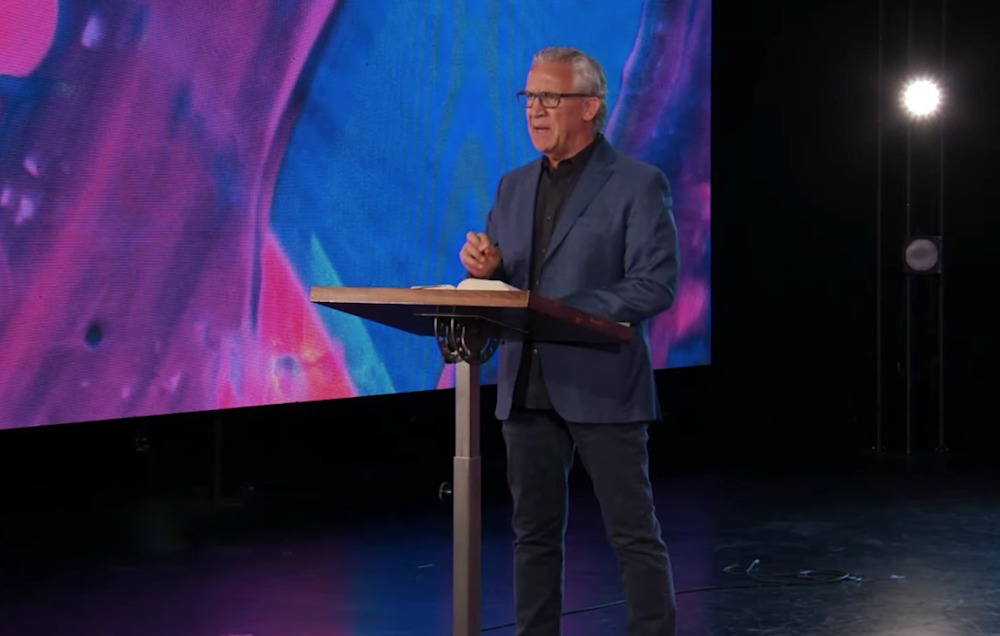 Mike Winger lauds Bethel apology, says accountability must follow