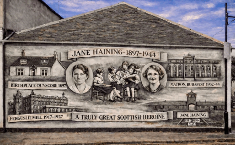 Memorial art for Holocaust heroine unveiled