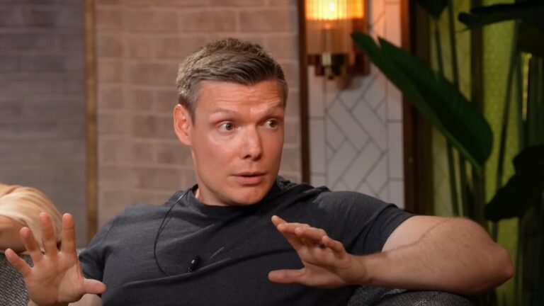 Apologist Wes Huff dismisses viral papyrus about biblical giants