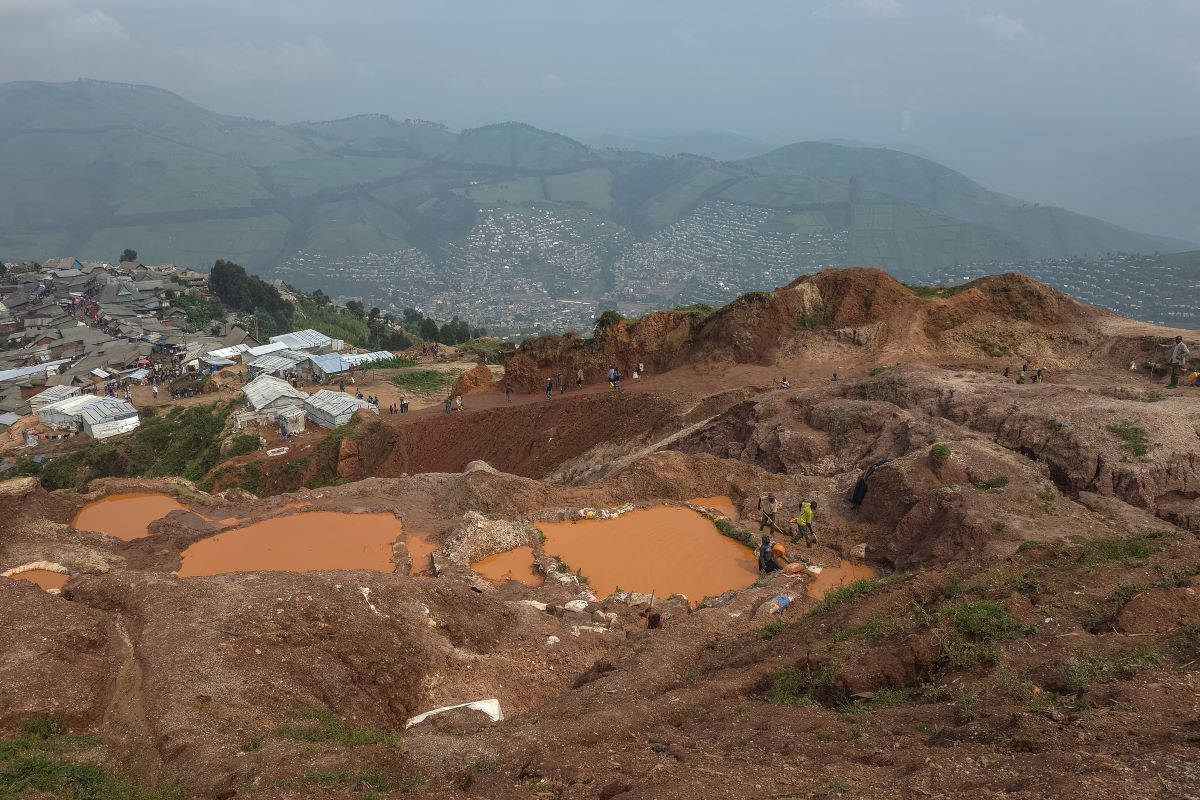World Vision calls for aid in DRC following massive landslide