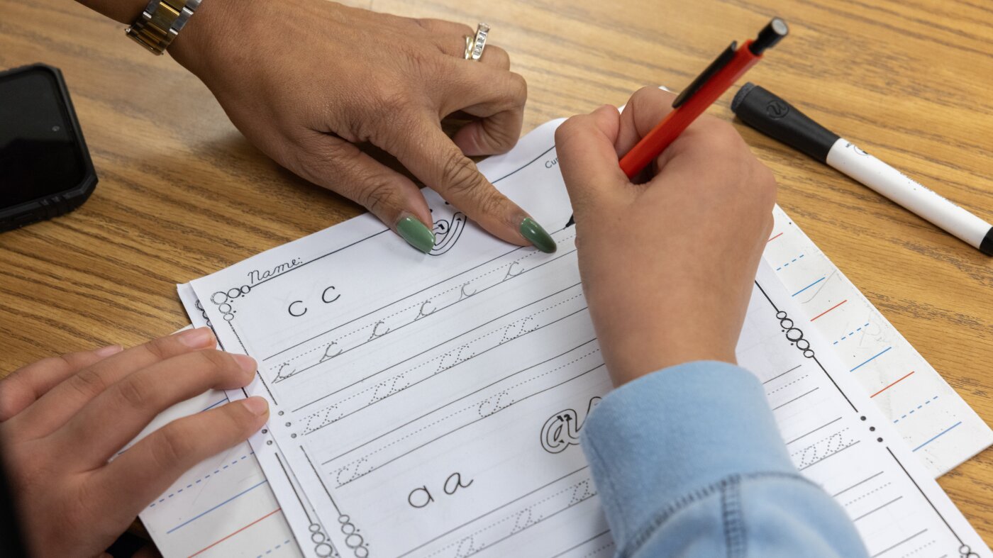 Cursive reemerges in schools, with pushback from experts : NPR