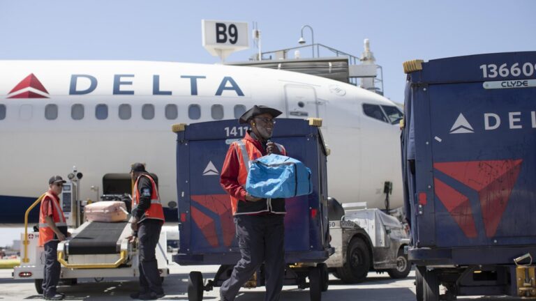 Inside the baggage-handling operation at the world’s busiest airport : NPR