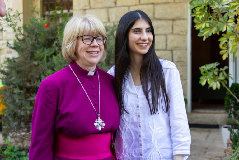 Archbishop of Canterbury meets Palestinian Christian released from prison