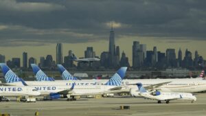United jet was too slow and too low in Newark landing accident : NPR