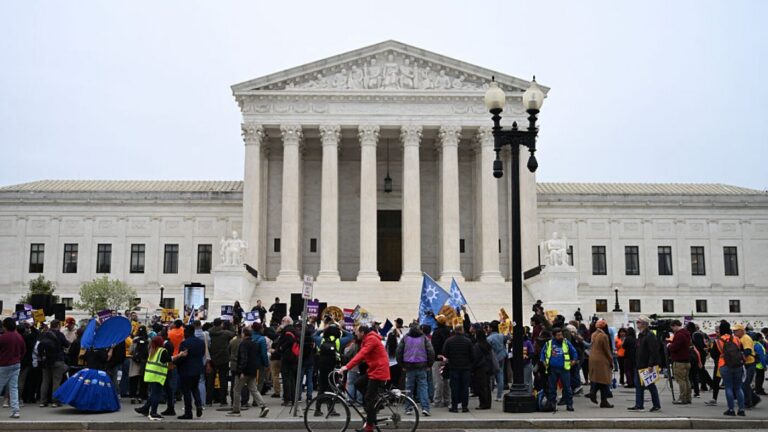 Haitian immigrants ask Supreme Court to toss TPS case : NPR