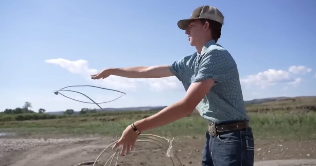 Teenage Cowboy's Quick Thinking Saves Man in Yellowstone River Rescue.jpg