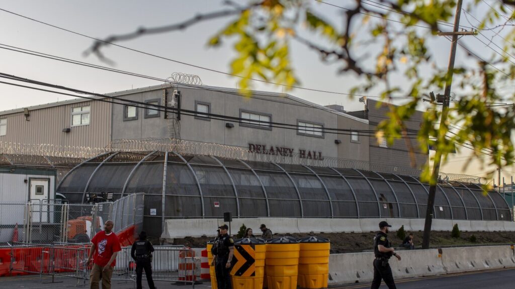 Immigration Detention Oversight Collapse Leaves Detainees Vulnerable - New Social Gospel Inside ICE detention's broken grievance system : NPR