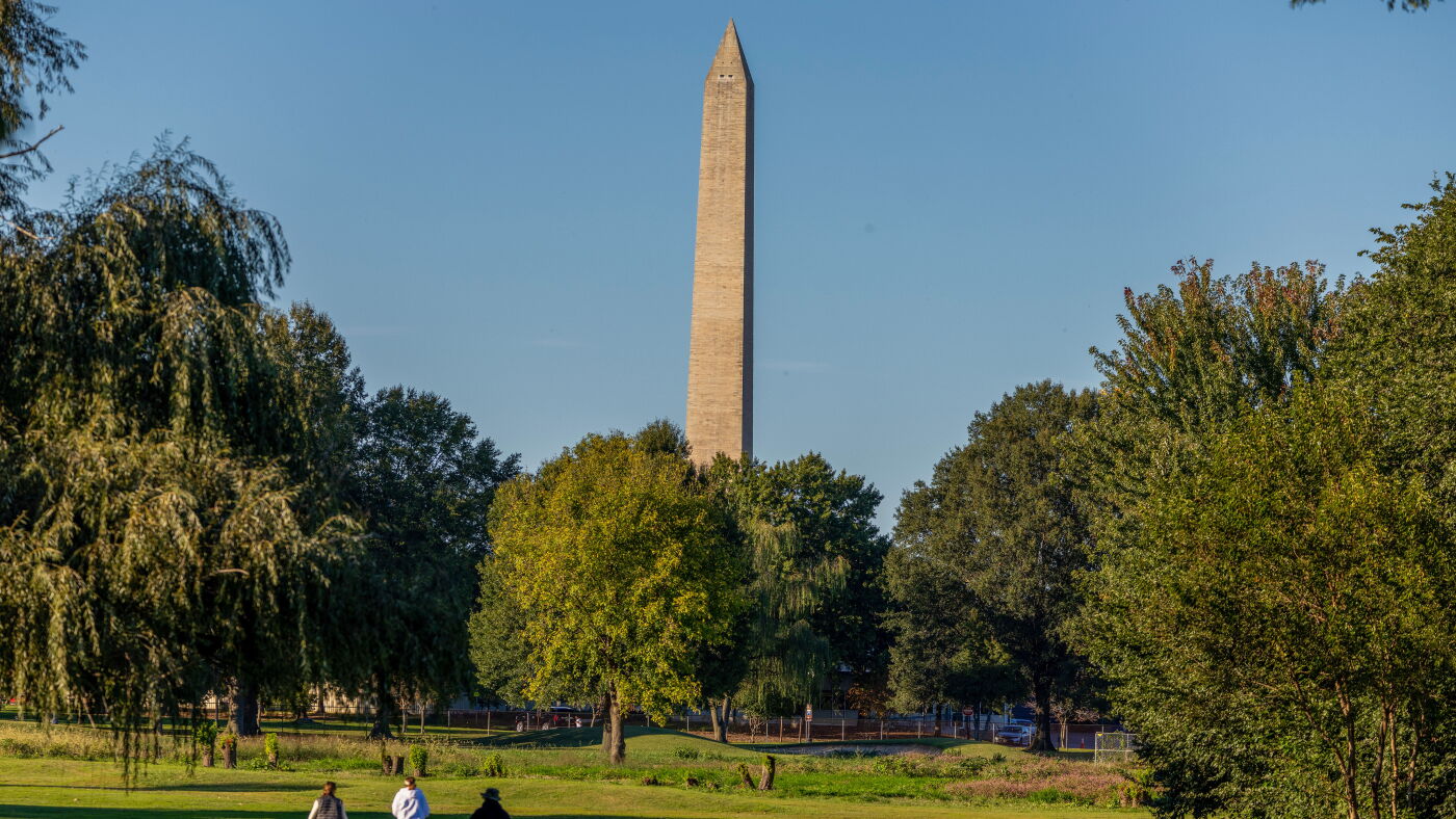 Judge chastises Trump administration plan to push ahead overhaul of DC golf course : NPR
