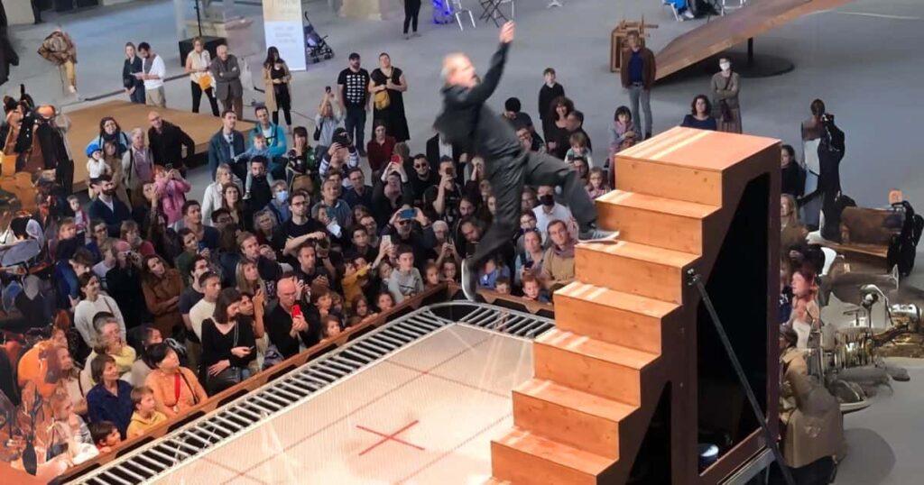Resilience and Faith: Yoann Bourgeois' Captivating Artistic Performance.jpg